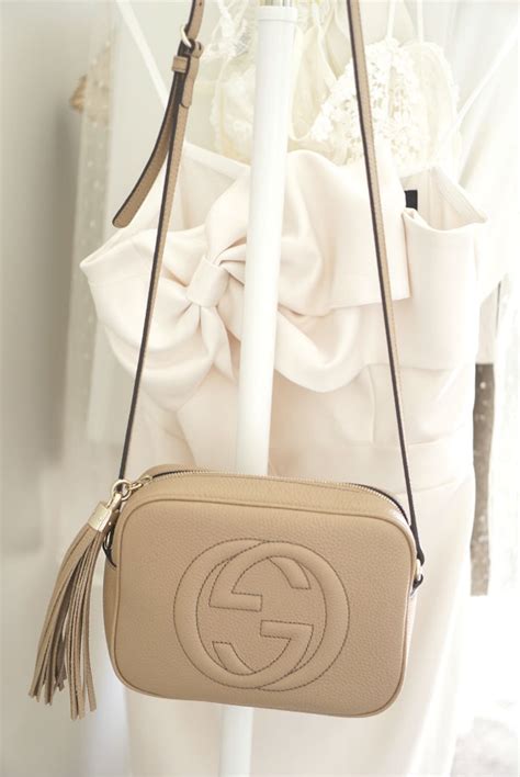 what does the 2 look like on a gucci bag|gucci crossbody bag dupe.